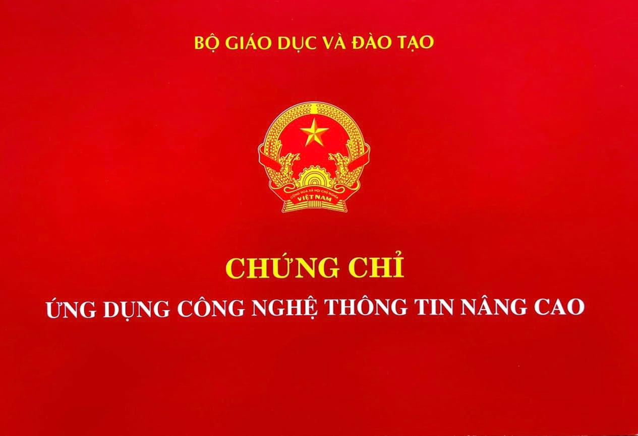 chung-chi-ung-dung-cong-nghe-thong-tin-nang-cao-tai-mitechcenter