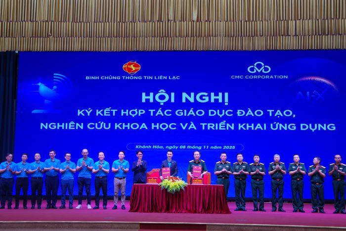 Binh chủng Thông tin liên lạc và Tập đoàn CMC ký kết Thoả thuận hợp tác giáo dục đào tạo, nghiên cứu khoa học và triển khai ứng dụng